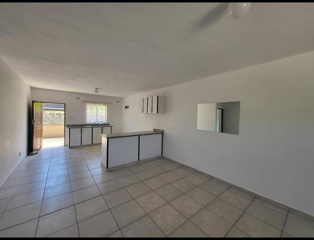 2 BEDROOM PROPERTY TO RENT IN RIET RIVER